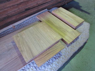 チーク　無垢材