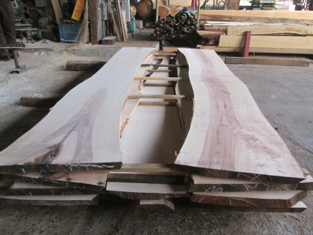 水目（ミズメ）　無垢材