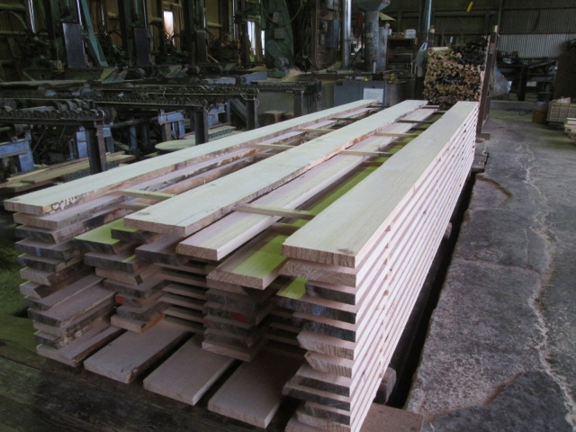 バルサム　無垢材