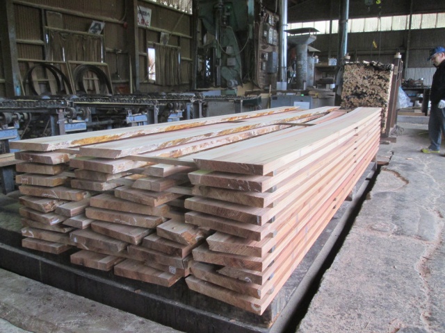 杉（スギ）　無垢材