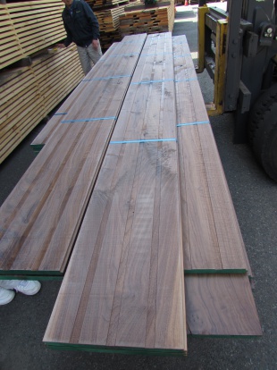 ウォールナット　無垢材　フローリング