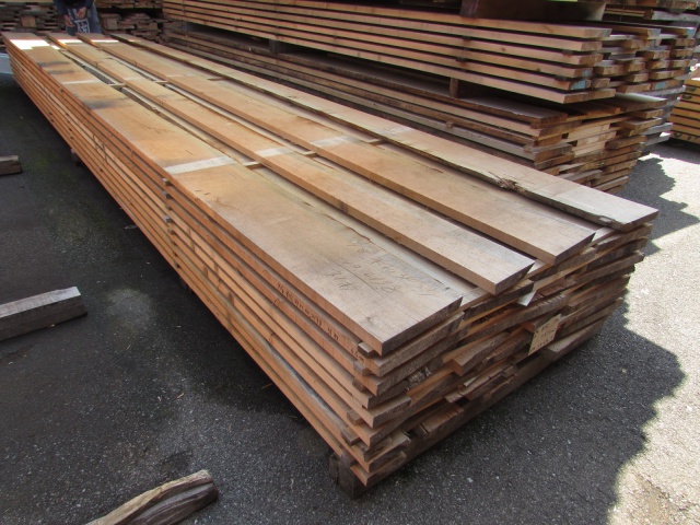 米松（ベイマツ）　無垢材