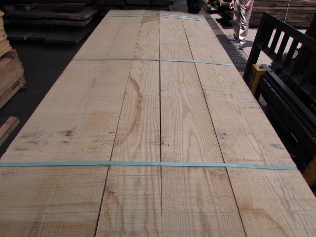 ホワイトアッシュ　無垢材