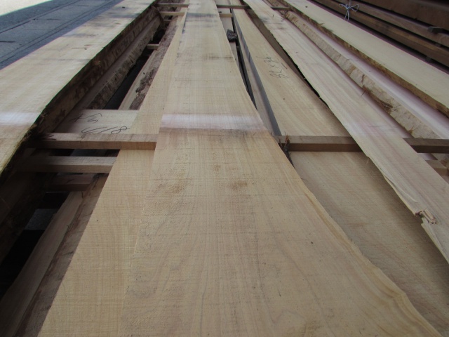 檜（ヒノキ）　無垢材