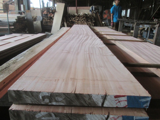 アフリカンマホガニー　無垢材