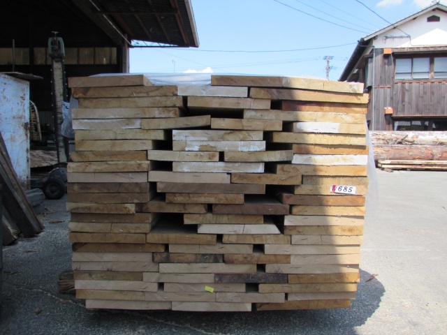 楢（ナラ）　無垢材