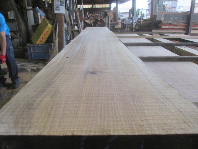 胡桃（クルミ）　無垢材