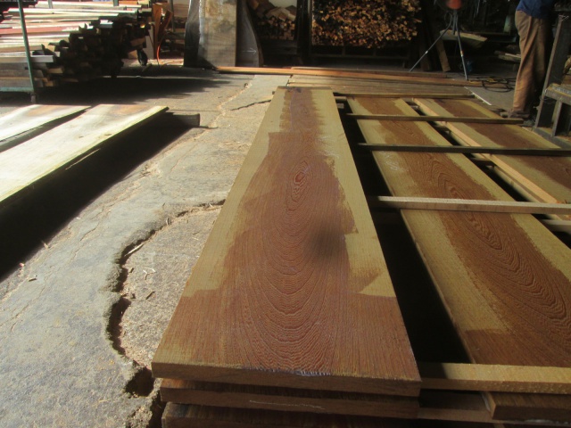 ウエンジ　無垢材