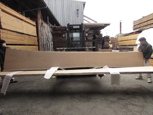 アフリカンマホガニー　一枚板