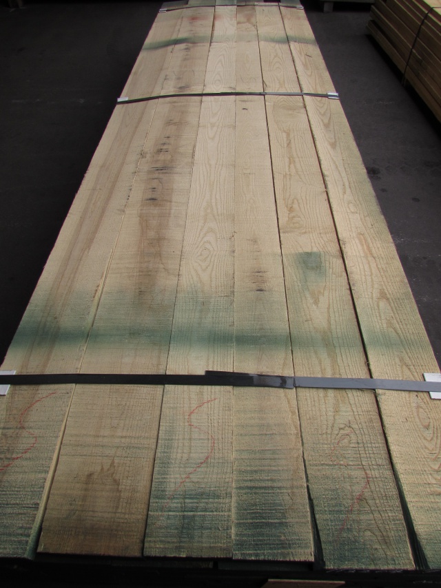 ホワイトアッシュ　無垢材