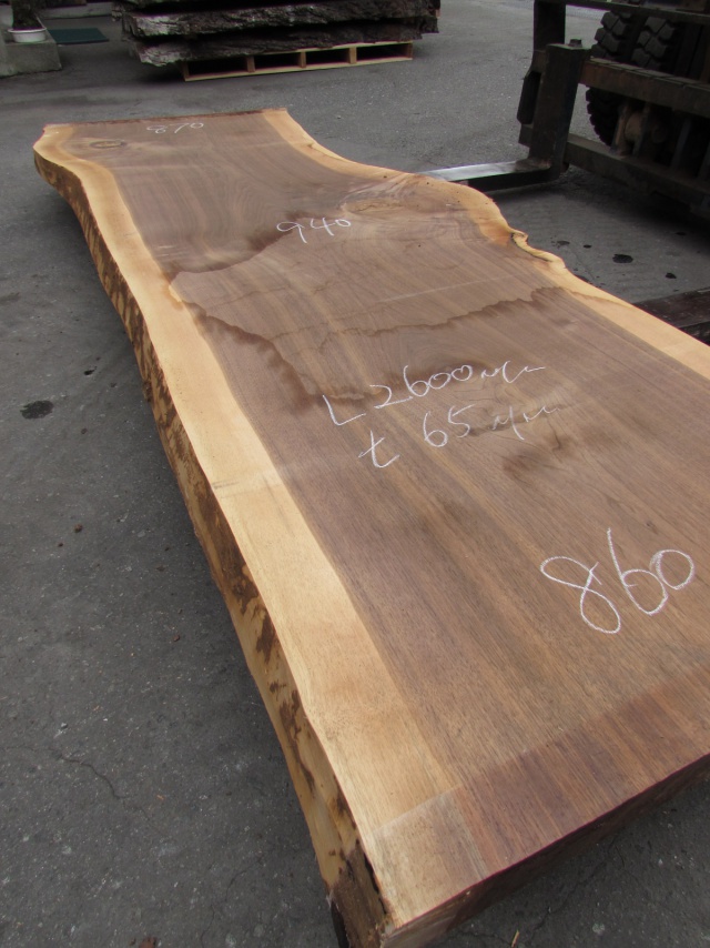 ウォールナット　一枚板