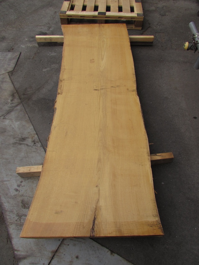 栗（クリ）　一枚板