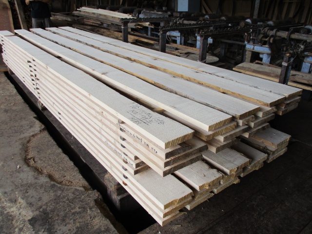 バルサム　 無垢材