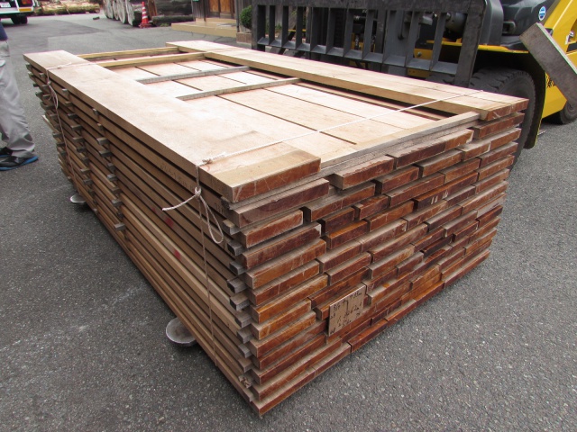 チーク　無垢材