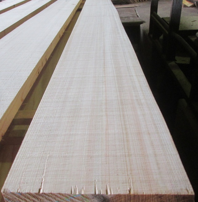 檜（ヒノキ）　無垢材