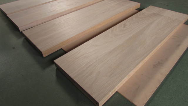 ホワイトオーク　無垢材