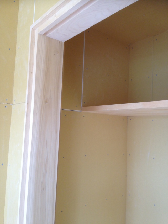 イエローポプラ　無垢材