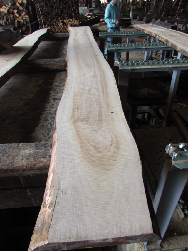 朱里（シウリ）　無垢材