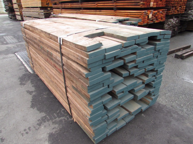 ウォールナット　無垢材