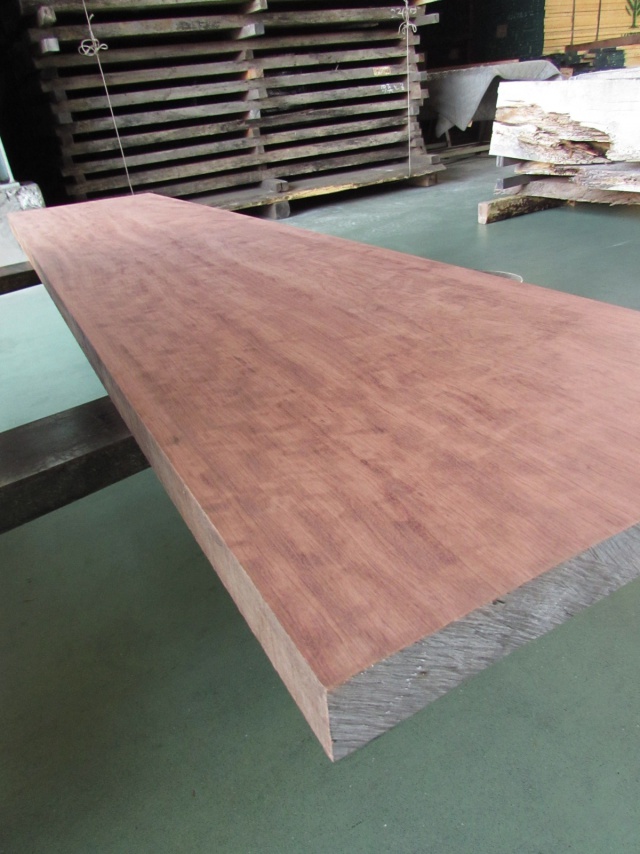 ブビンガ　一枚板