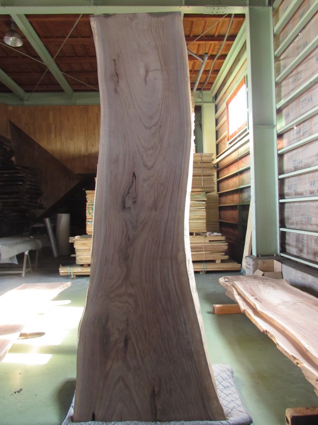 ウォールナット　一枚板