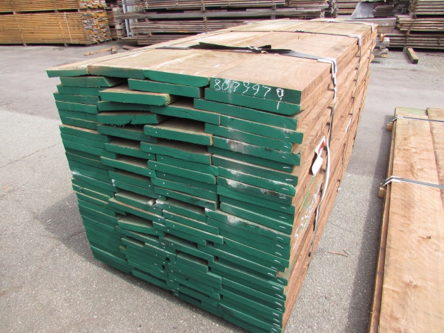 ウォールナット　無垢材