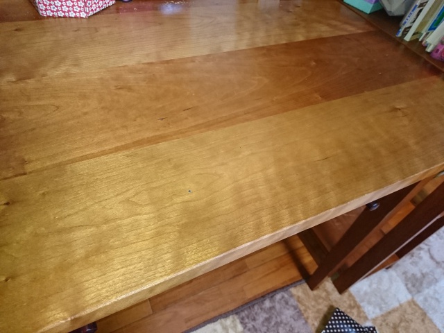 チェリー　無垢材