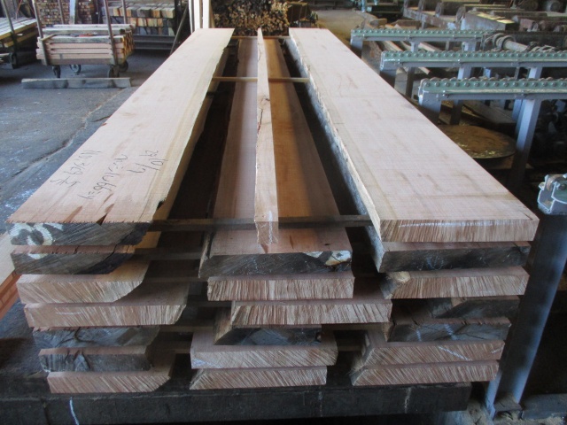 ペンシルシダー　無垢材