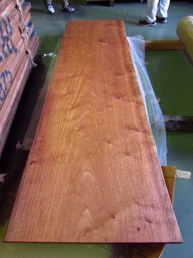 アフリカンマホガニー　一枚板