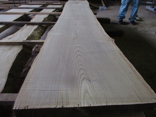 栗（クリ）　無垢材