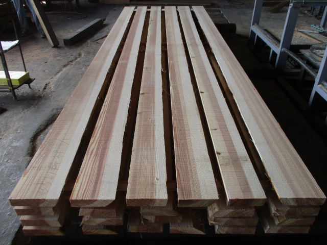 杉（スギ）　無垢材