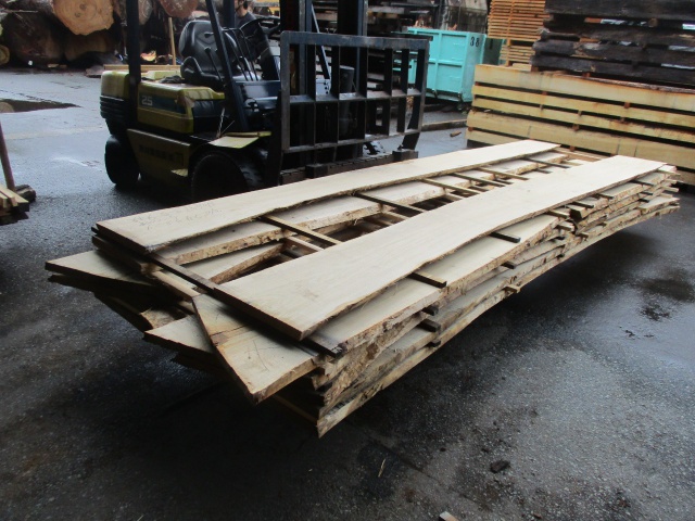 栗（クリ）　無垢材