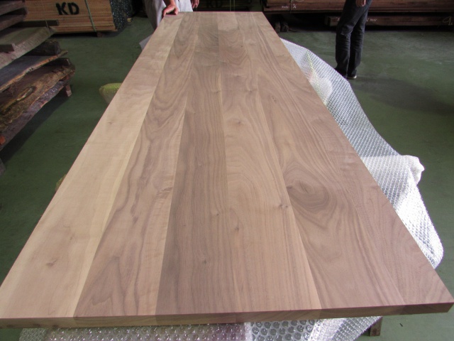 ウォールナット　　無垢材