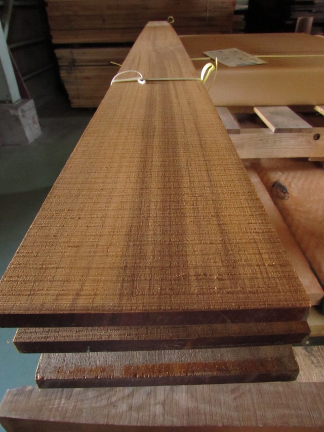 チーク　無垢材