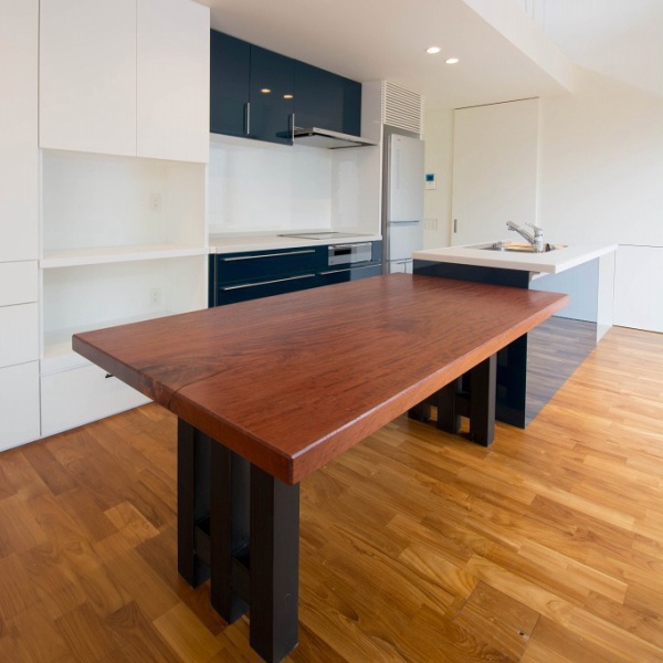 ブビンガ　一枚板