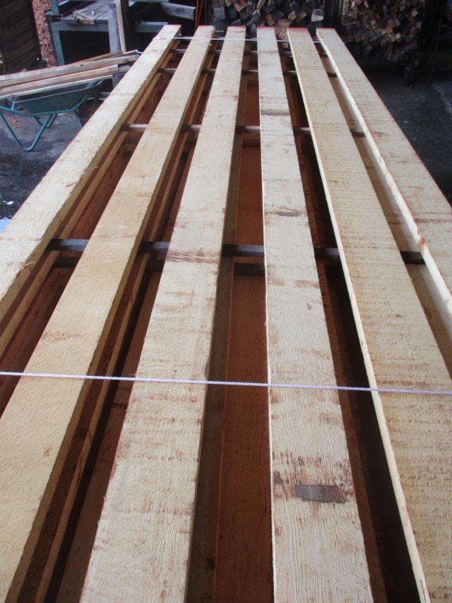 米檜葉（ベイヒバ）　無垢材