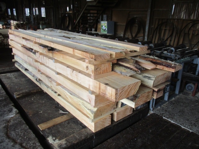 ホワイトパイン　無垢材