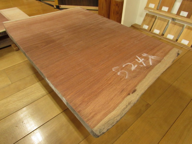 ブビンガ　一枚板