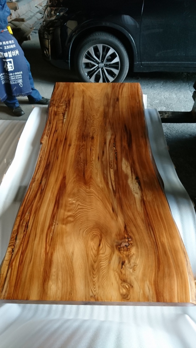 屋久杉(ヤクスギ) 一枚板