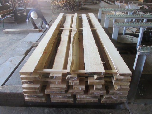 杉(スギ) 無垢材