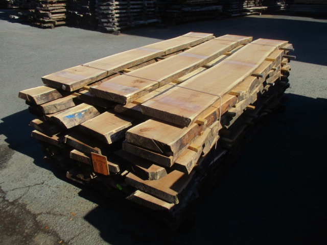 ウォールナット　無垢材