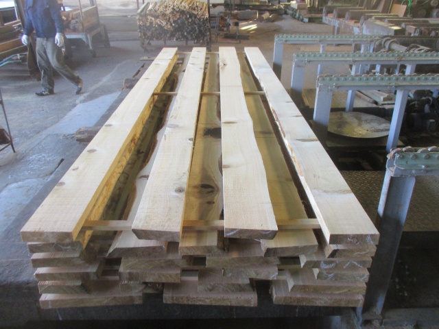 杉(スギ) 無垢材