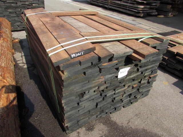 ウォールナット　無垢材