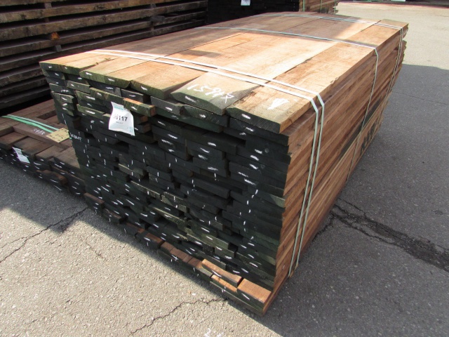 ウォールナット　無垢材