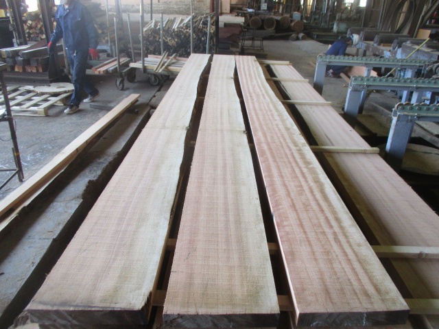 ペンシルシダー　無垢材