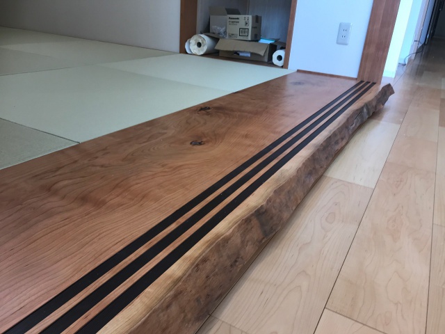 チェリー 一枚板