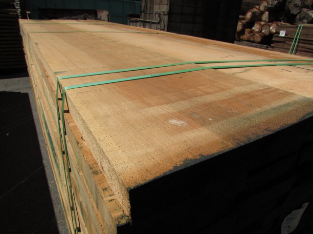 チェリー　無垢材