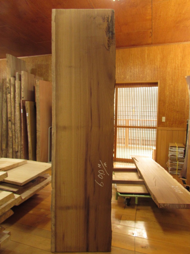 イロコ　一枚板