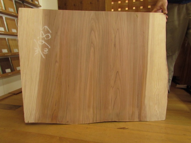 杉（スギ）　一枚板