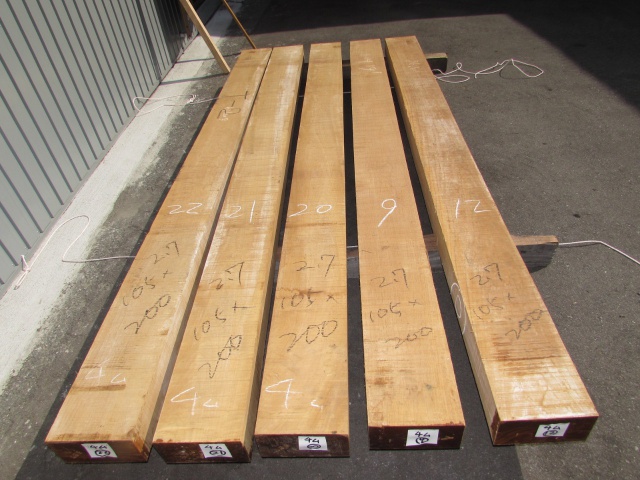 チーク　無垢材